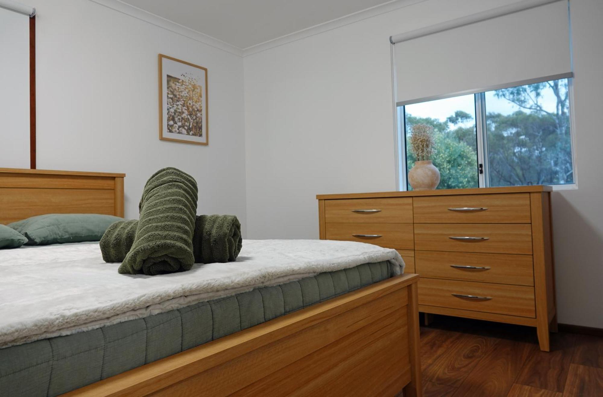 The Olive Shack Apartment Corrigin Exterior photo